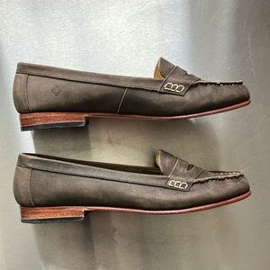 Nisolo Brown Leather Loafers • Women’s 8 • Fits very small.  More like a 7 or 6.